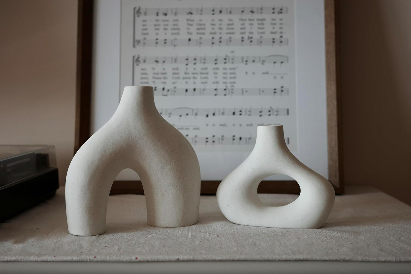 Carrot's Den Donut Vase Set – Minimalist Nordic Ceramic Decor
