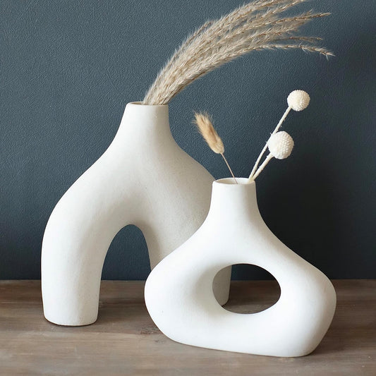 Carrot's Den Donut Vase Set – Minimalist Nordic Ceramic Decor